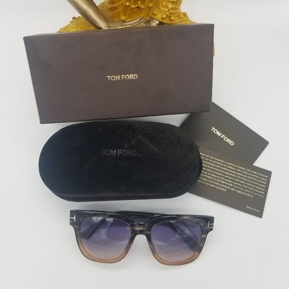 Authentic Tom Ford Gradient Smoke Sunglasses - Picture 5 of 8